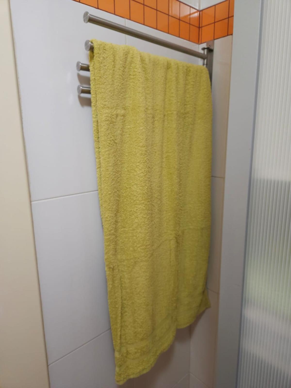 Apartamento Redondela Centrico Ποντεβέντρα Εξωτερικό φωτογραφία